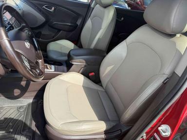 Hyundai Tucson 2015 - Thumbnail 11