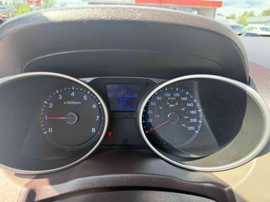 Hyundai Tucson 2015 - Thumbnail 18