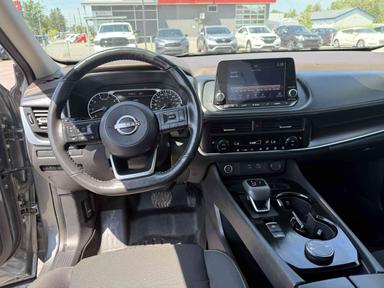 Nissan Rogue 2023 - Thumbnail 15