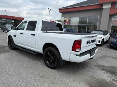 Ram 1500 Classic 2022 - Thumbnail 3