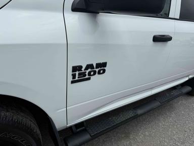 Ram 1500 Classic 2022 - Thumbnail 10