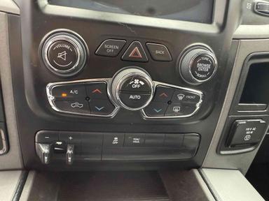 Ram 1500 Classic 2022 - Thumbnail 25