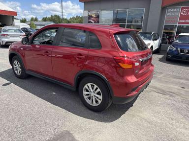 Mitsubishi RVR 2019 - Thumbnail 3