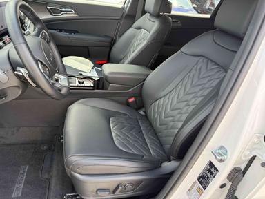 Kia Sportage 2023 - Thumbnail 12