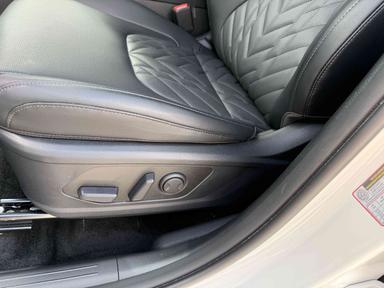 Kia Sportage 2023 - Thumbnail 13