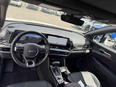 Kia Sportage 2023 - Thumbnail 16