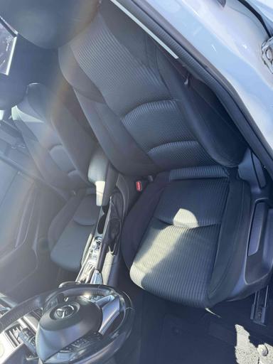 Mazda Mazda3 2014 - Thumbnail 10