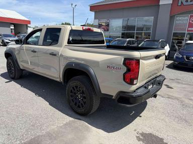 Chevrolet Colorado 2023 - Thumbnail 3
