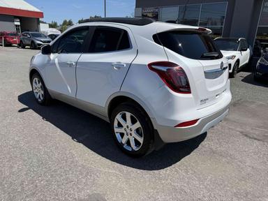 Buick Encore 2018 - Thumbnail 3
