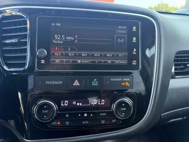 Mitsubishi Outlander 2018 - Thumbnail 25