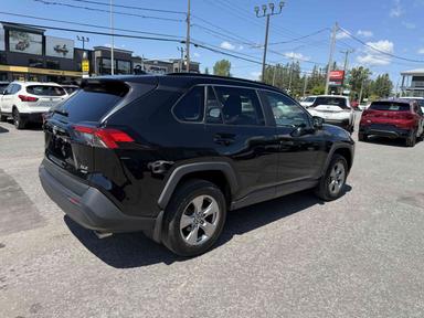 Toyota RAV4 2022 - Thumbnail 5