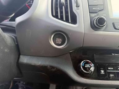 Kia Sportage 2014 - Thumbnail 20
