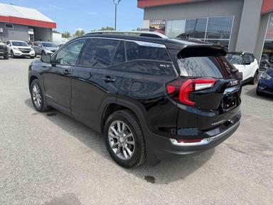 GMC Terrain 2022 - Thumbnail 3