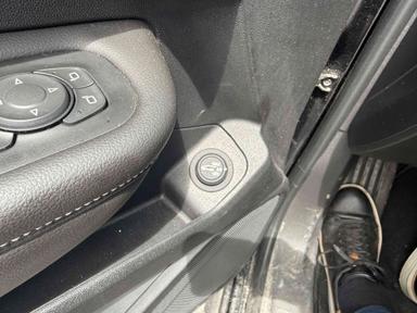 GMC Terrain 2022 - Thumbnail 19