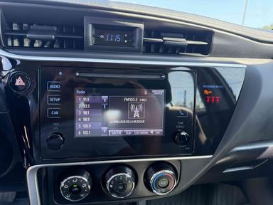 Toyota Corolla 2019 - Thumbnail 19