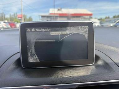 Mazda Mazda3 2015 - Thumbnail 25