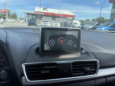 Mazda Mazda3 2015 - Thumbnail 18