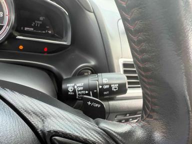 Mazda Mazda3 2015 - Thumbnail 23
