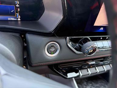 Chevrolet Colorado 2023 - Thumbnail 26