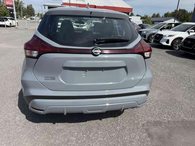 Nissan Kicks 2022 - Thumbnail 4