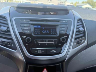 Hyundai Elantra 2014 - Thumbnail 18